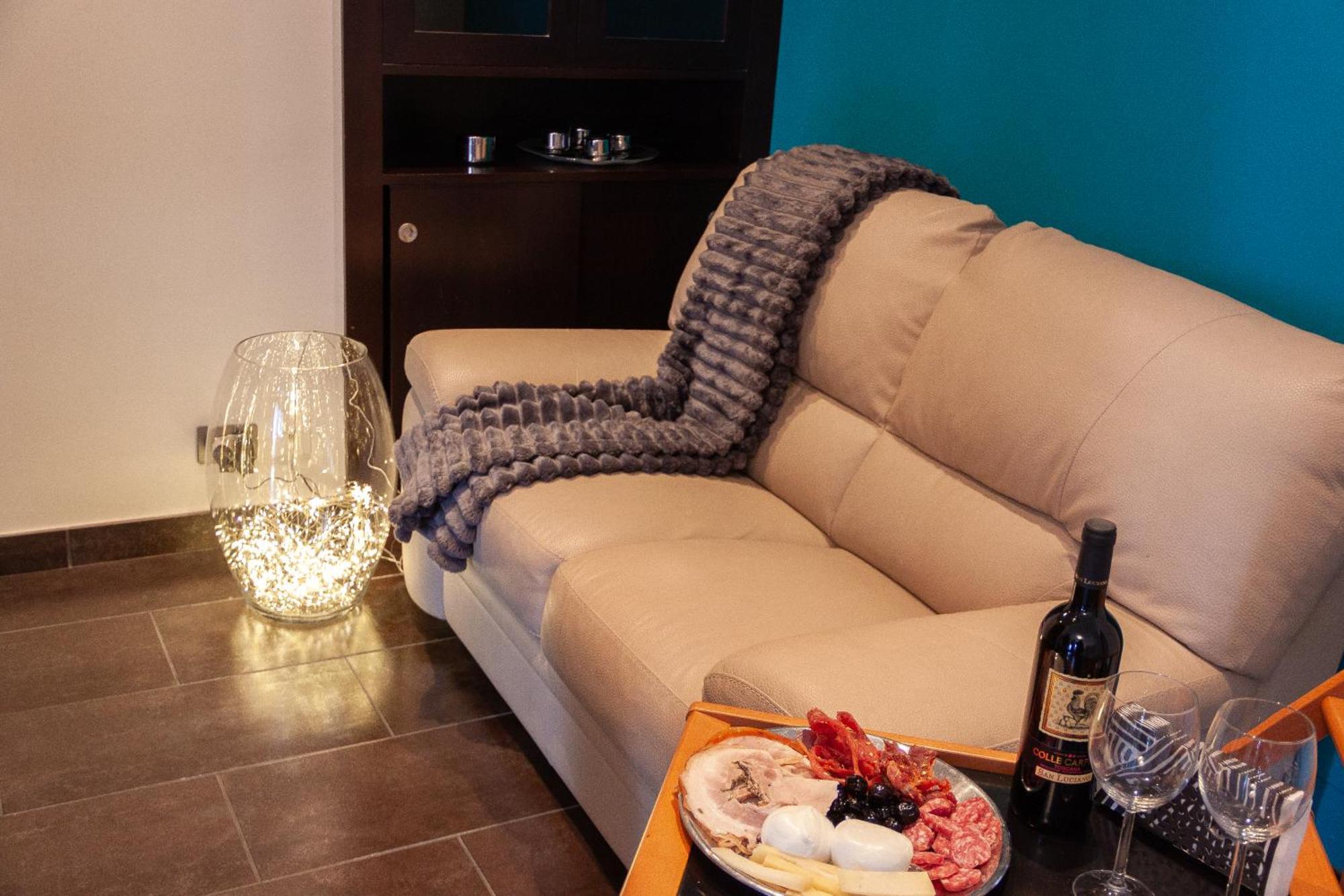 A Casa Di Marco Guesthouse - Apt Di Ciampino E Stazione Per Roma Marino Eksteriør bilde