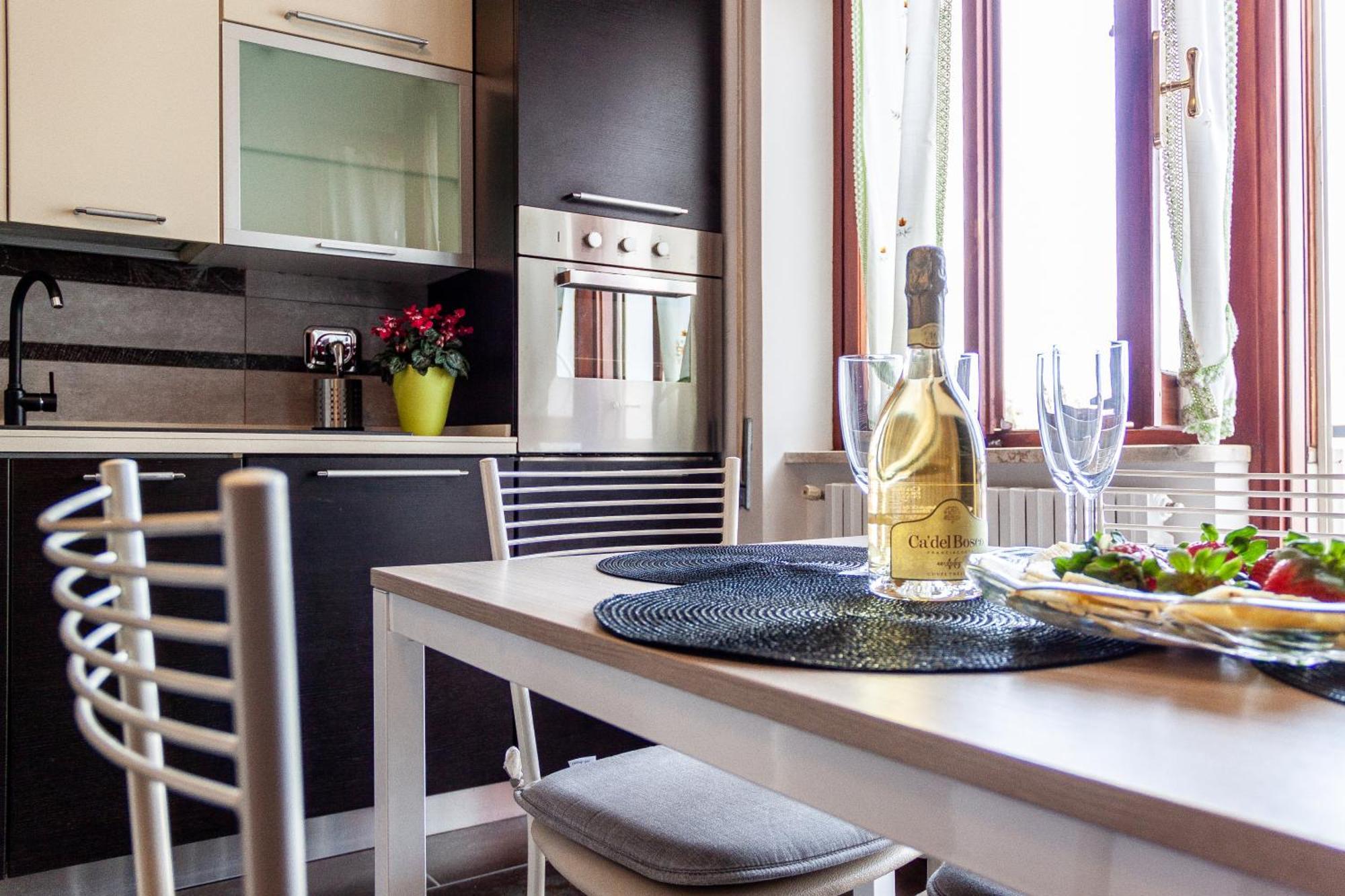 A Casa Di Marco Guesthouse - Apt Di Ciampino E Stazione Per Roma Marino Eksteriør bilde